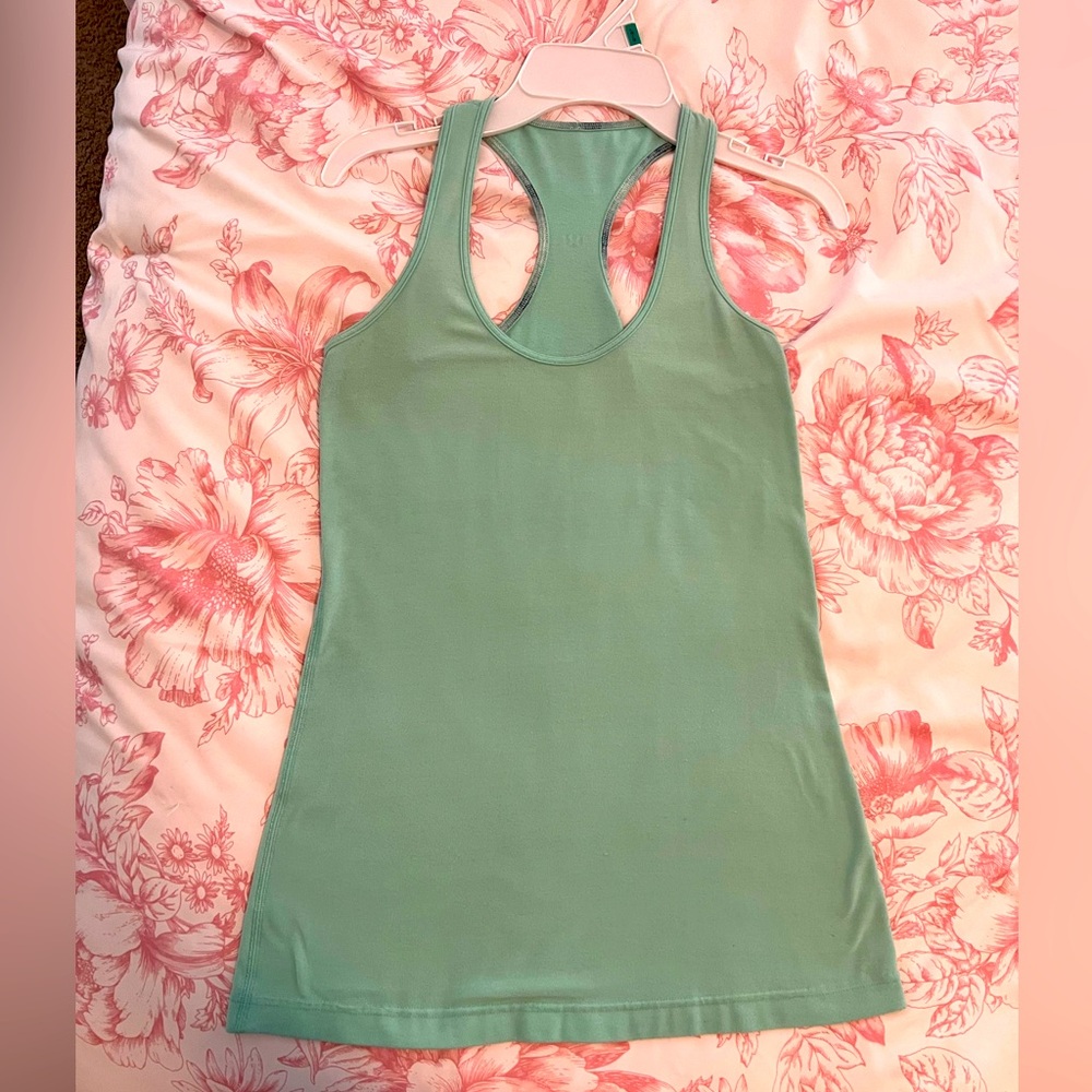 Lululemon racerback cotton tank est size 4/6 PTP 13